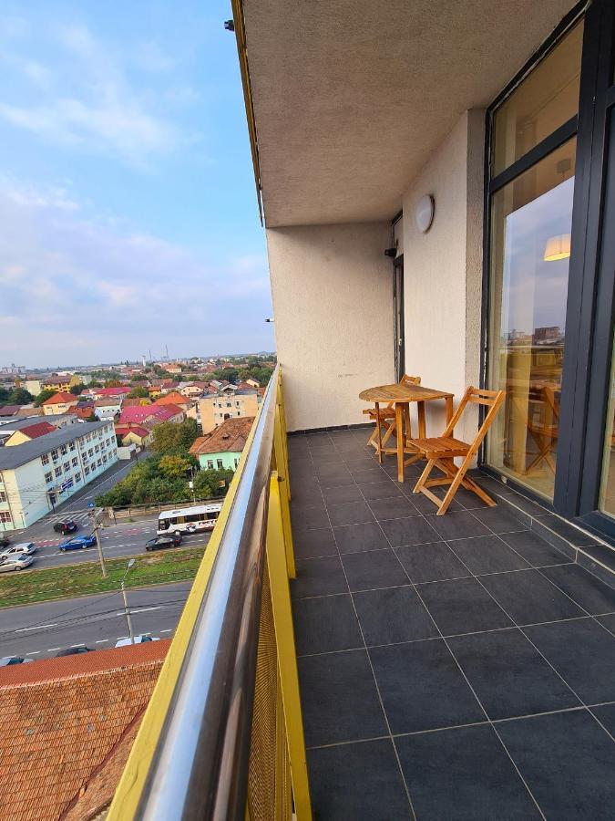 Central Apartament Urbana Arad Buitenkant foto
